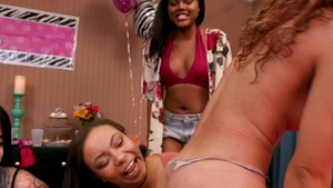 Dare Dorm: Jay Savage and Liv Revamped cumshot at the party