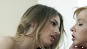 PurgatoryX.com: Kenzie Reeves starring Kristen Scott