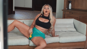 Brazzers: Short Hair Siren Entices Short-Term Lover